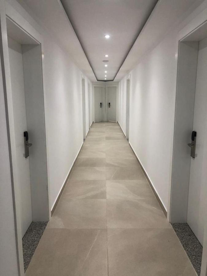 Hotel Mario, Shëngjin Екстериор снимка
