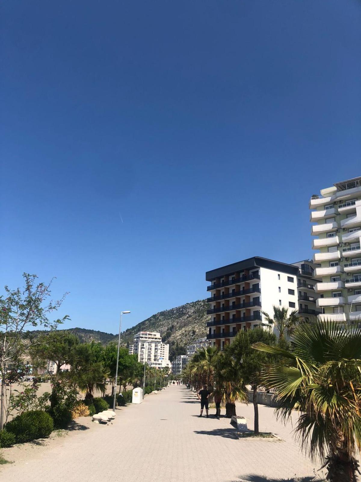Hotel Mario, Shëngjin Екстериор снимка