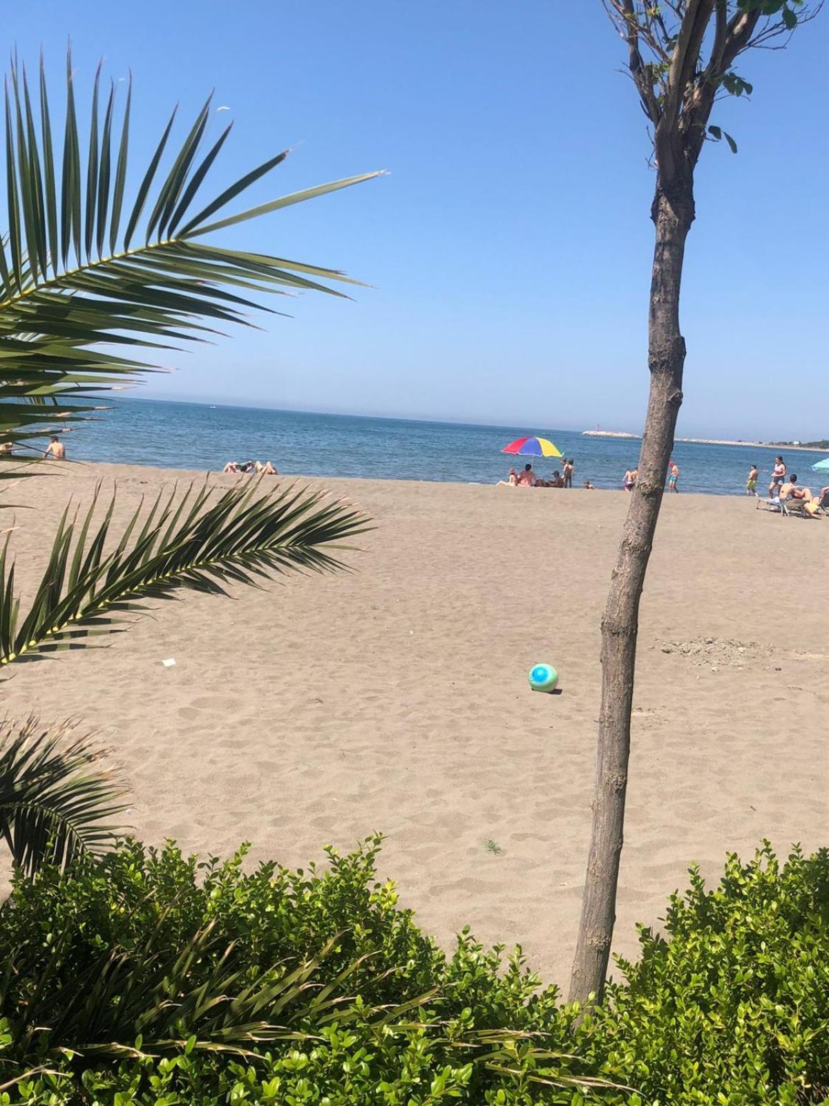Hotel Mario, Shëngjin Екстериор снимка