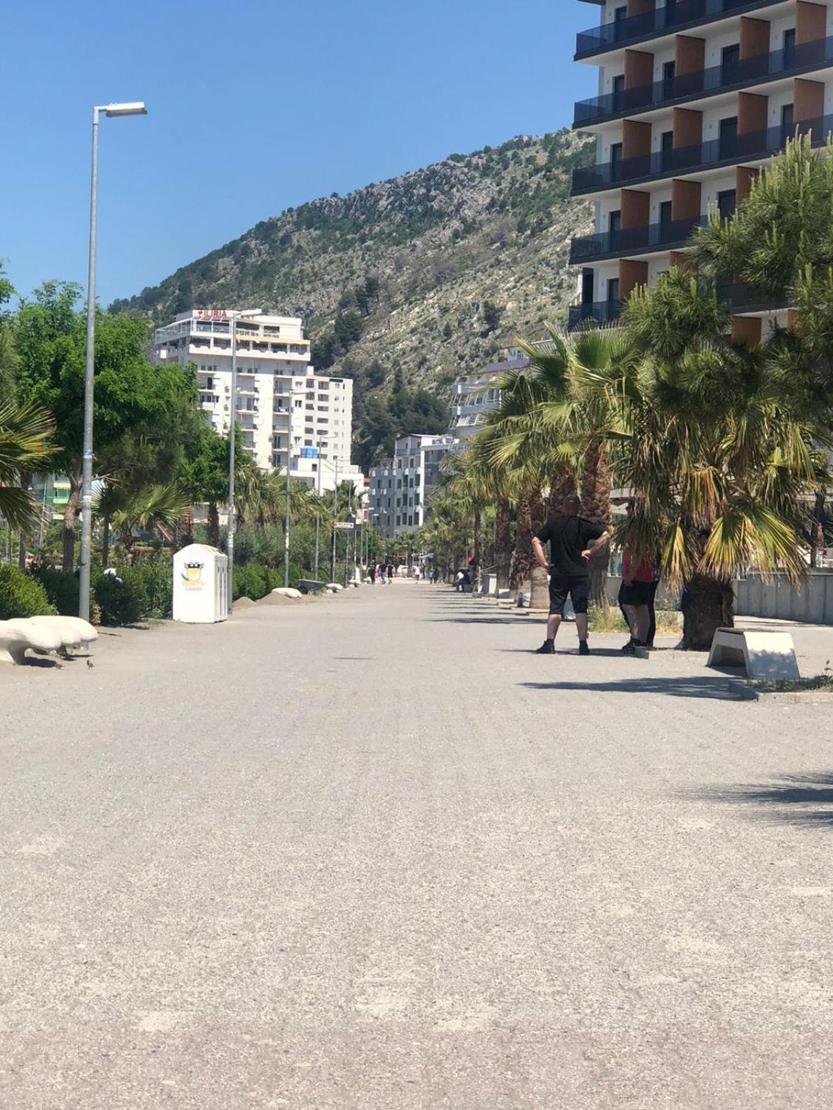 Hotel Mario, Shëngjin Екстериор снимка